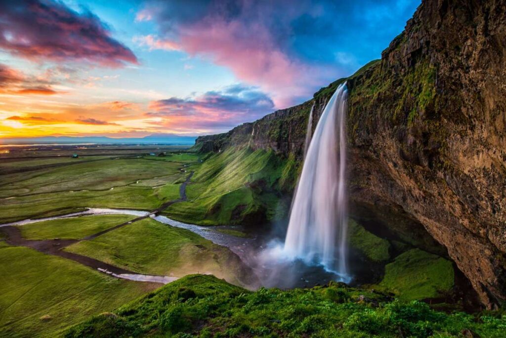 10 Best Places to Visit in Iceland